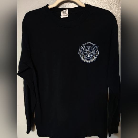 Firefighter's Prayer Long-Sleeve t-shirt. Men's size Medium - Picture 5 of 7